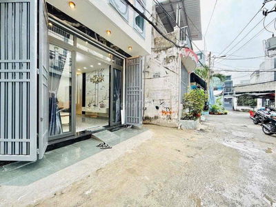 NHÀ ĐẸP HẺM XE HƠI - QUANG TRUNG P11 - 3PN 3WC