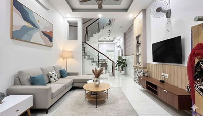 Nhà 3 tầng, hẻm xe hơi thông, đường Đông Bắc, gần bệnh viện quận 12