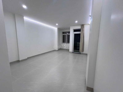 CHO THUÊ FULL TẦNG 1 TRONG NHÀ NGUYÊN CĂN Ở BÌNH THẠNH