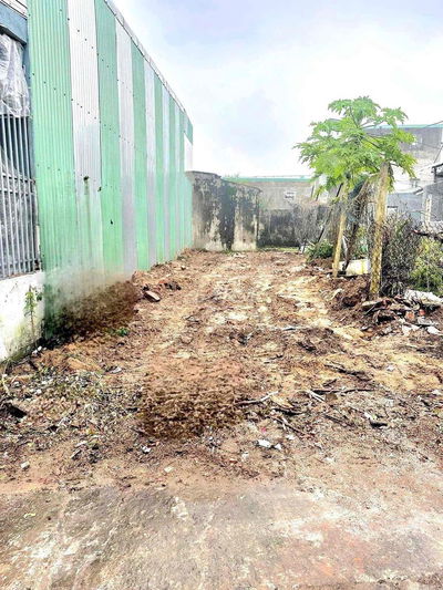 TÔI CẦN BÁN NHANH LÔ ĐẤT KIỆT GẦN BIỂN 200m