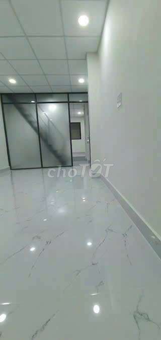 Cho thuê nhà nguyên căn.Đường Vườn Chuối.Phường 4.Quận 3