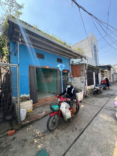 MS 0062. NHÀ NỞ HẬU HXH 704 HƯƠNG LỘ 2, 2 TẦNG, DT 68M2. GIÁ 4,99 TỶ.