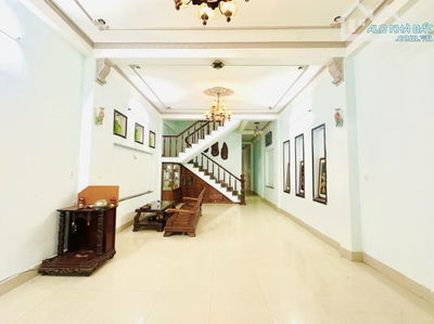 tiết MẶT TIỀN CẠNH MẸ THỨ - KĐT VEN SÔNG HOÀ XUÂN - NHÀ Ở LUÔN CỰC ĐẸP.