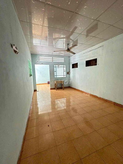 bán nhà khu Bảy Hiền P11 Tân Bình. DT: 4m x 17m sổ NH 4m4 giá 5ty