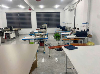 CHO THUÊ NHÀ 8X14( TRỆT+LỬNG+2LẦU) TRỐNG SUỐT TÂY THẠNH TÂN PHÚ