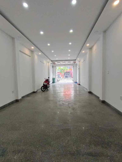 BÁN NHÀ MẶT TIỀN PHAN VĂN HỚN - 4.7x23 - ĐƯỜNG 40M - 4TẦNG - 20.2TỶ