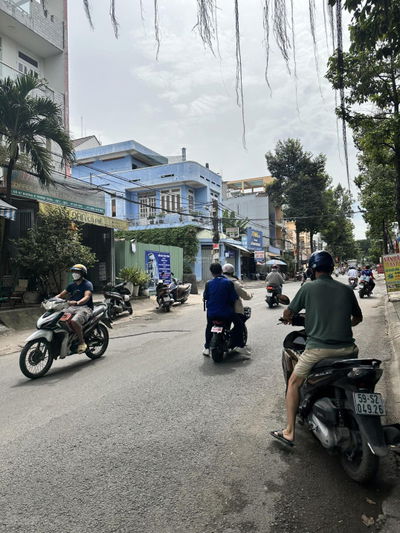 Bán gấp nhà 3 tầng kinh doanh mặt tiền đường B Hiệp Bình Chánh giá 15.5 tỷ thương lượng