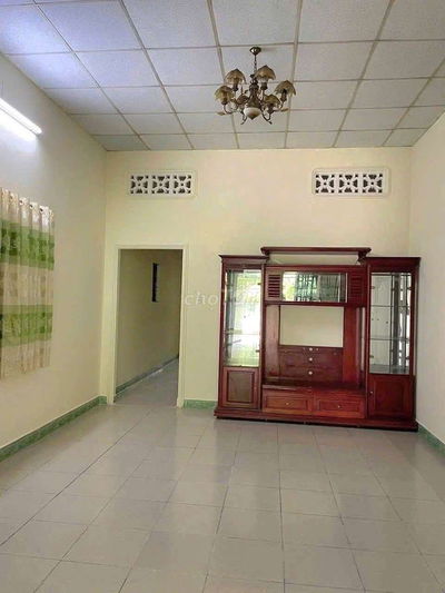 BÁN NHÀ SÁT LÊ VĂN QUỚI - NGÃ TƯ 4 XÃ - ĐƯỜNG XE TẢI - ( 5X30M )