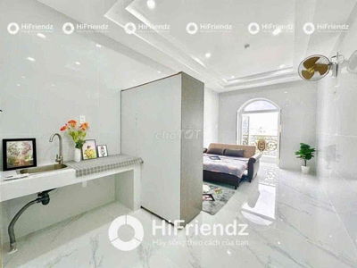 SIÊU PHẨM NHÀ MỚI 100% TÁCH BẾP-BAN CÔNG FULL NỘI THẤT Ở LẠC LONG QUÂN