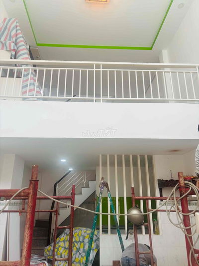 BÁN NHÀ MỚI LÊ VĂN QUỚI ,36M2,4 TẦNG HXH, 4,75 TỶ  !