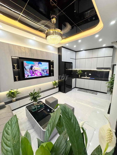 Ô tô đỗ cổng, ngõ nông lô góc, 2 thoáng sáng, full nội thất đẹp, 32m.