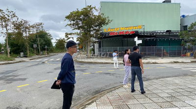 Bán đất Đà Nẵng mặt tiền đường lớn gần bệnh viện siêu thị