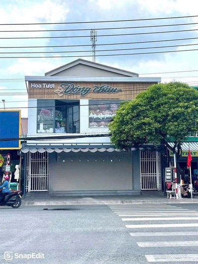 Kẹt tiền bán gấp nhà MT Hưng Nhơn ngay chợ Bờ Ngựa 7x19 cho thuê 22tr