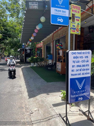 Bán nhà tặng xe oto và trạm sạc