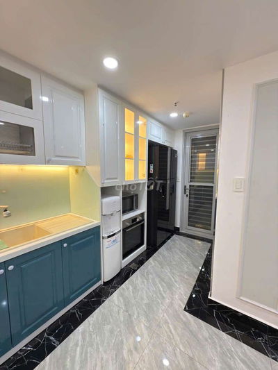 Bán căn hộ Cosmo City 3PN