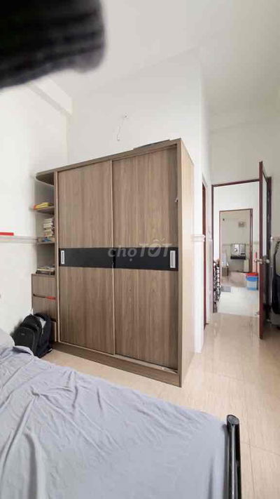 NHÀ VỊ TRÍ ĐẸP, KIÊN CỐ GIÁ SIÊU TỐT