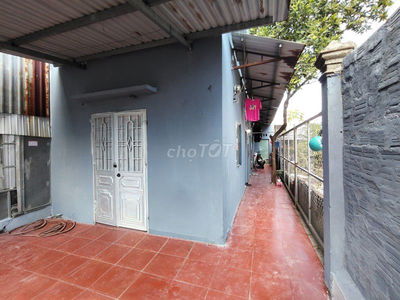 BÁN DÃY TRỌ KIỆT Ô TÔ QUAY ĐẦU – NGUYỄN LƯƠNG BẰNG, LIÊN CHIỂU