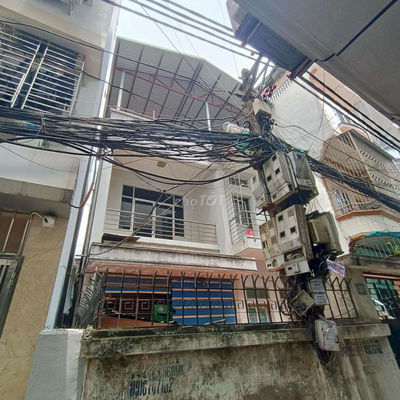 MÌNH CẦN BÁN GẤP ĐẤT TẶNG NHÀ 60M2-  2TẦNG - 9,9TỶ TIỆN ÍCH NGẬP TRÀN