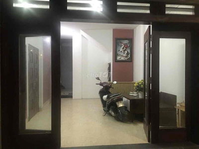 Văn Phòng Mặt bằng-45m2 ngõ 201 Trần Quốc Hoàn - Cầu Giấy