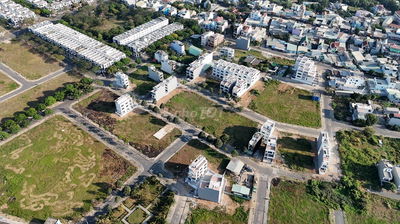 Cần bán đất nền Q9 - Sổ sẵn - 100m2 - Full thổ cư - Chỉ 30 triệu/m2