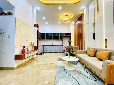 NHÀ HẺM 4M ĐẸP LUNG LINH, NGANG HIẾM 5.5M, KO LG QH - LÊ VĂN SỸ - 33.1
