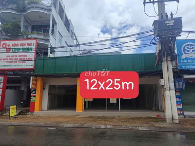 Mặt bằng cho thuê 12m x 25m, P.Linh Xuân, TP HCM