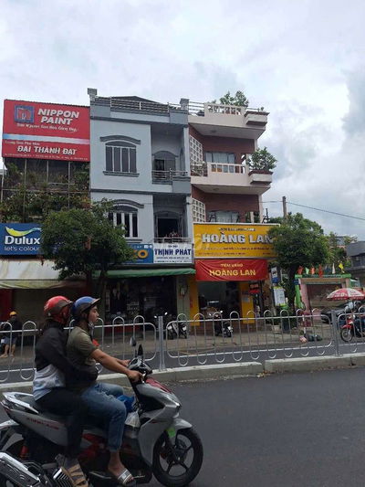 Bán nhà MT kinh doanh Nguyễn Sơn