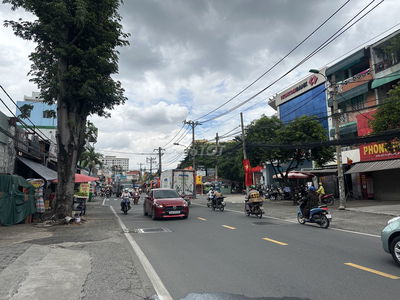 Cho thuê mặt bằng kinh doanh ngay Mt đỗ Xuân hợp quận 9