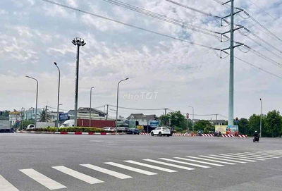 Chính chủ nhiệt cần bán gấp - Nhà  02 tầng có  dòng tiền ổn định hàng