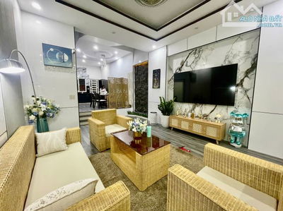 BIỆT THỰ 3 TẦNG MÁI THÁI HẢI CHÂU – GÓC 2 MẶT TIỀN ĐƯỜNG, 100M2, NGANG 7M – XÍU 13 TỶ TL