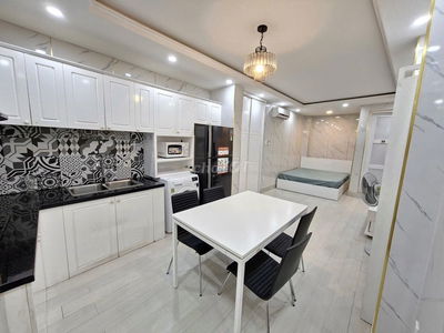 PHÒNG RẤT ĐẸP 40m² ĐIỆN BIÊN PHỦ - NGAY HÀNG XANH - HÌNH THẬT 100%