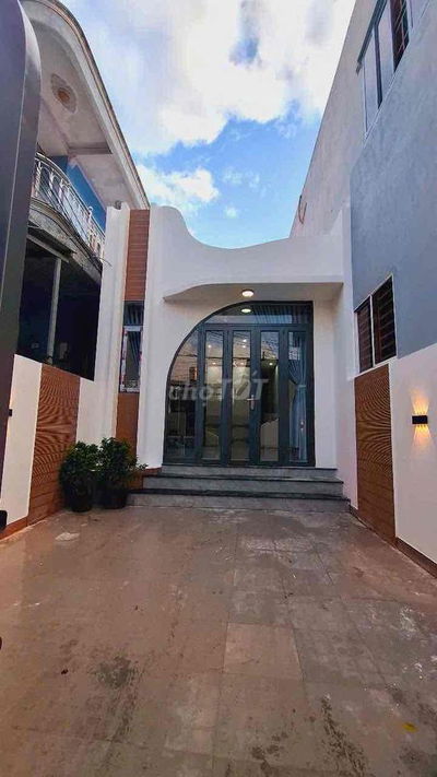 Bán nhà phố mới 100% Gần chợ Thái Bình P.Hố Nai mới