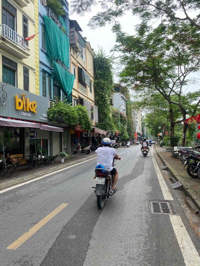 BÁN NHÀ MẶT PHỐ TRẦN ĐẠI NGHĨA VỈA HÈ Ô TÔ KINH DOANH 5 TẦNG 19.9 TỶ