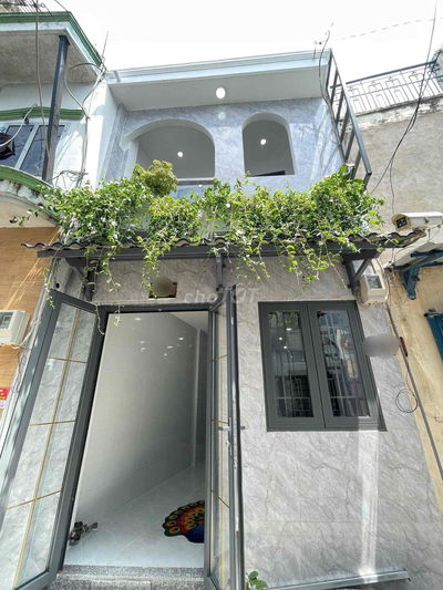 Nhà Nhỏ Mini 3,3x7 1Lầu Mới Sạch Sẽ Full NT Hẻm 213 Quang Trung