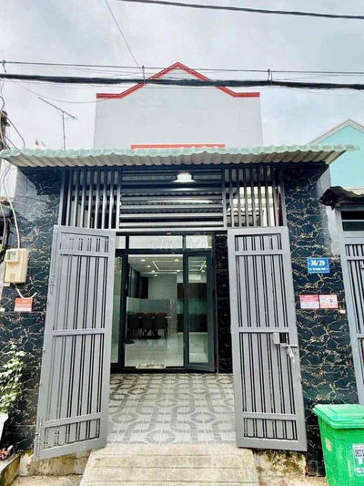 bán nhà đường thông xe hơi