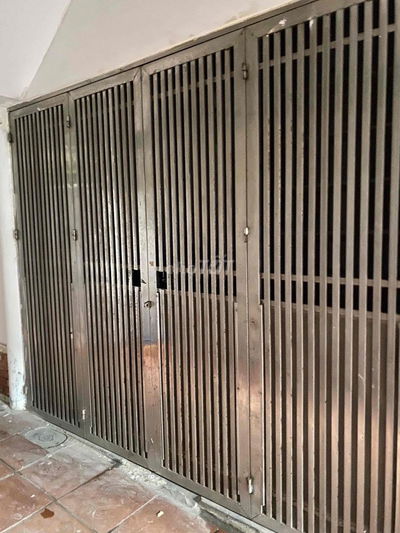Cho thuê nhà riêng 3 ngủ, 5 tầng, ngõ Trại Găng, Bạch Mai