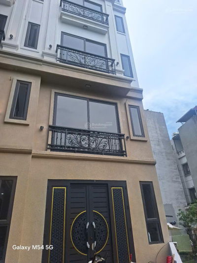 Chính chủ cần bán gấp nhà riêng giá rẻ 7 tầng 5PN,6WC -37m2 Hoài Đức Hà Nội chỉ với 7 tỷ 900 triệu