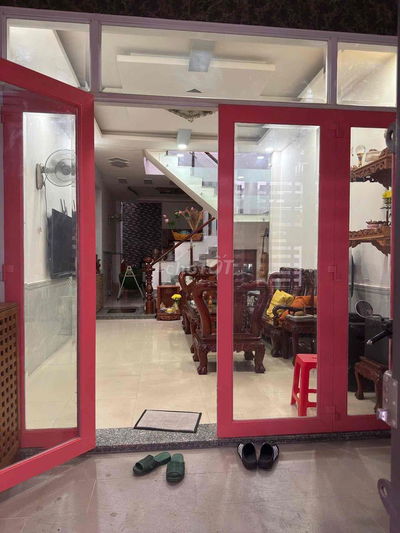 ngã 4 quang trung chợ cầu cho thuê