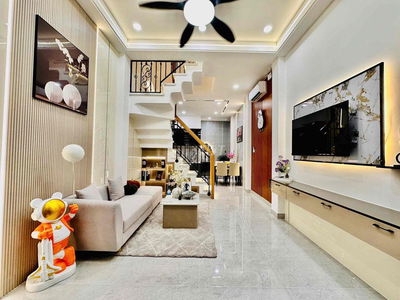 HẺM XE HƠI 5M NHÀ ĐẸP NỘI THẤT CAO CẤP GẦN EMART 2 ĐI SÂN BAY 10’