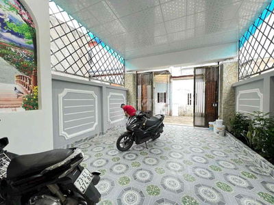 BÁN NHÀ NGAY CHỢ TRẢNG DÀI
