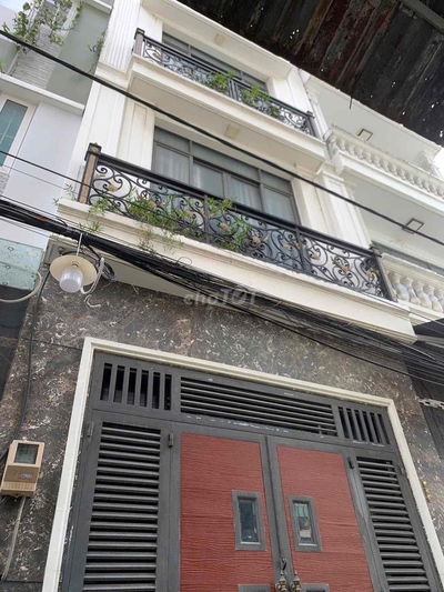 thường xuyên lo ngập, chắc chắn phải biết nhà 3PN 5.6 tỷ cao ráo này