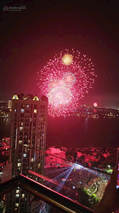 BÁN CĂN 3PN2WC 92M, FULL NỘI THẤT, VIEW HỒ TÂY- TOÀ D.DORADO TOẠ LẠC ĐƯỜNG VÕ CHÍ CÔNG. SĐCC 14,5TỶ