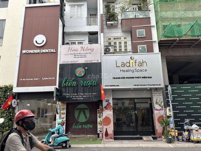 Mb Bùi Thị Xuân Q1. Kv đông dân cư khách du lịch. Dt 4.3x12m