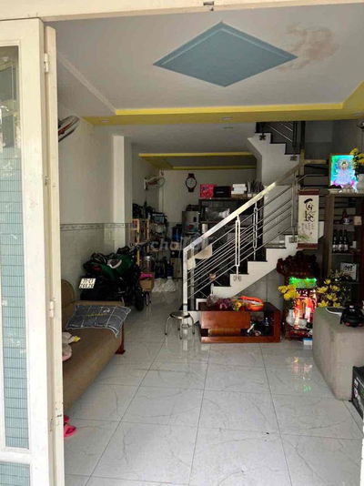 Chính chủ cho thuê nhà 4 m 11 m một lầu