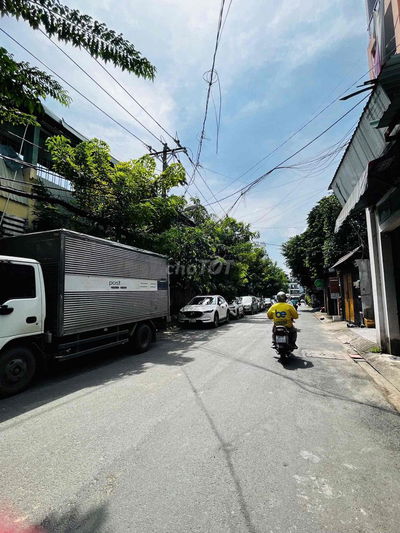 Cc cho thuê MT hẻm Huỳnh Văn Nghệ, p.12, Gò Vấp, 295m2 giá 80tr/ thang