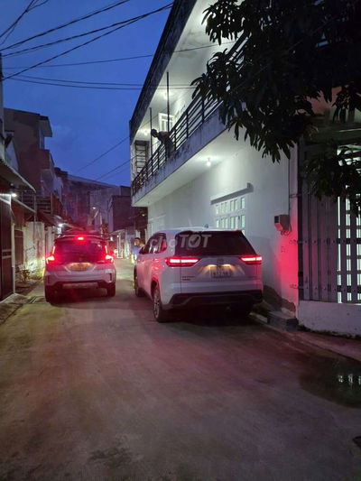 Nhà đẹp góc 2 mặt tiền đường 8m khu Lê Văn Lương Nhà Bè