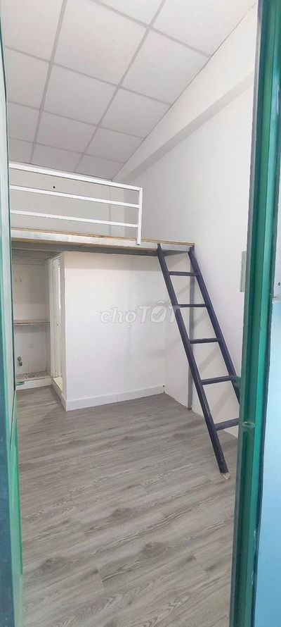 PHÒNG SIÊU RẺ, IUH 10 PHÚT, GIẢM GIÁ SIÊU HOT, SÁT BÊN PHAN VĂN TRỊ.