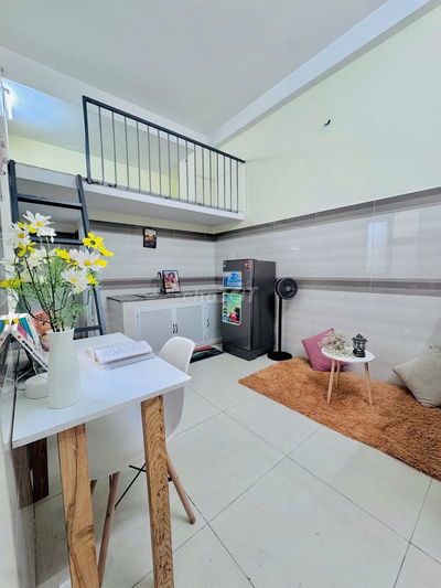 🔴Phòng duplex giá sinh viên ngay công viên Làng Hoa