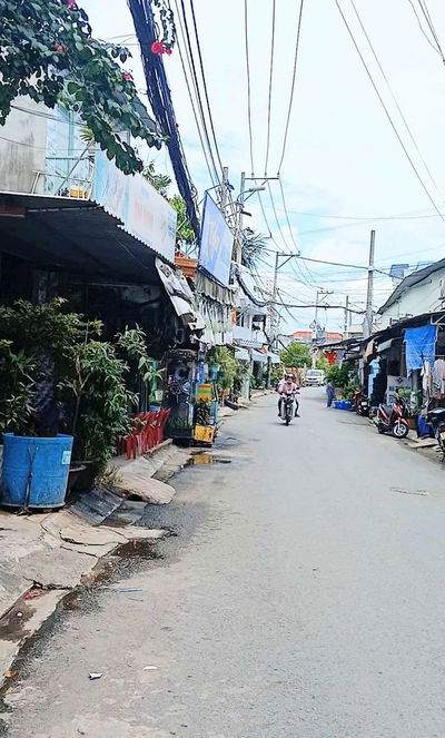 CHỈ 6.5TỎI SỞ HỮU NHÀ 2 TẦNG MẶT TIỀN KINH DOANH NGAY KINH DƯƠNG VƯƠNG