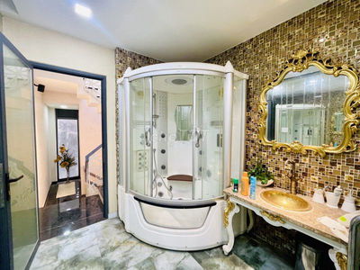 NHÀ ĐẸP-Q10-HẺM XE HƠI THẲNG 1 TRỤC-44M2-5TẦNG-THANG MÁY-NỘI THẤT 5SAO